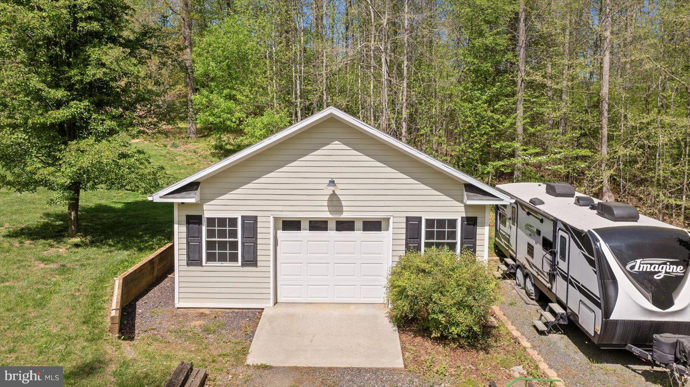 279 CARRIAGE LN, MADISON, Virginia 22727, 3 Bedrooms Bedrooms, ,3 BathroomsBathrooms,Residential,For sale,279 CARRIAGE LN,VAMA2002198 MLS # VAMA2002198