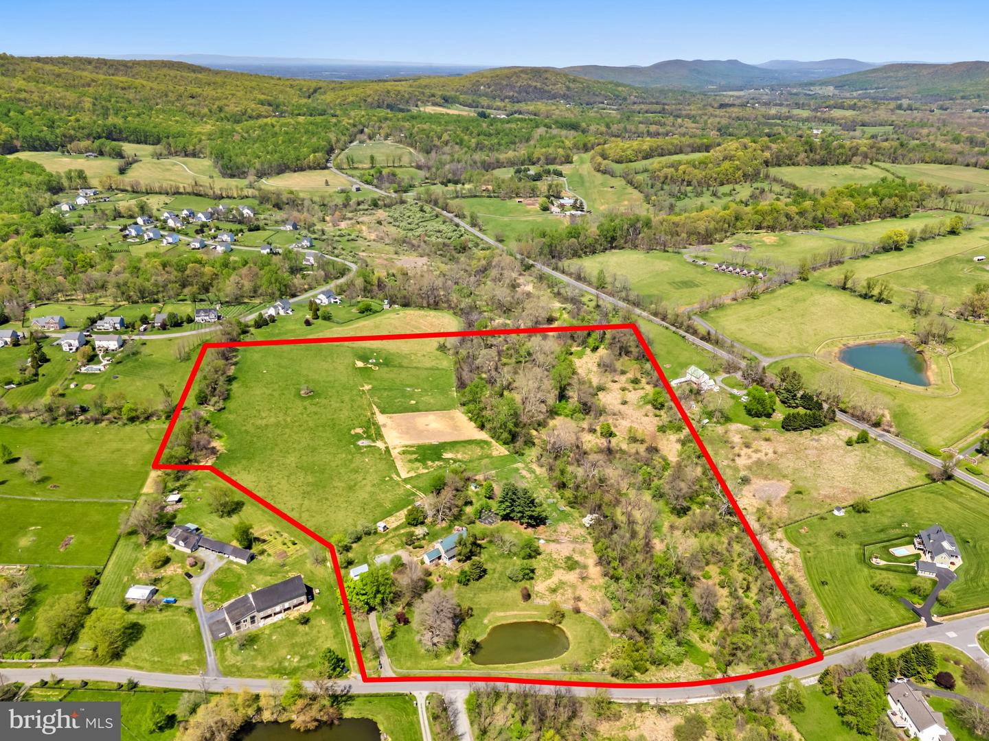 36170 CREAMER LANE, HILLSBORO, Virginia 20132, 3 Bedrooms Bedrooms, ,2 BathroomsBathrooms,Residential,For sale,36170 CREAMER LANE,VALO2094686 MLS # VALO2094686