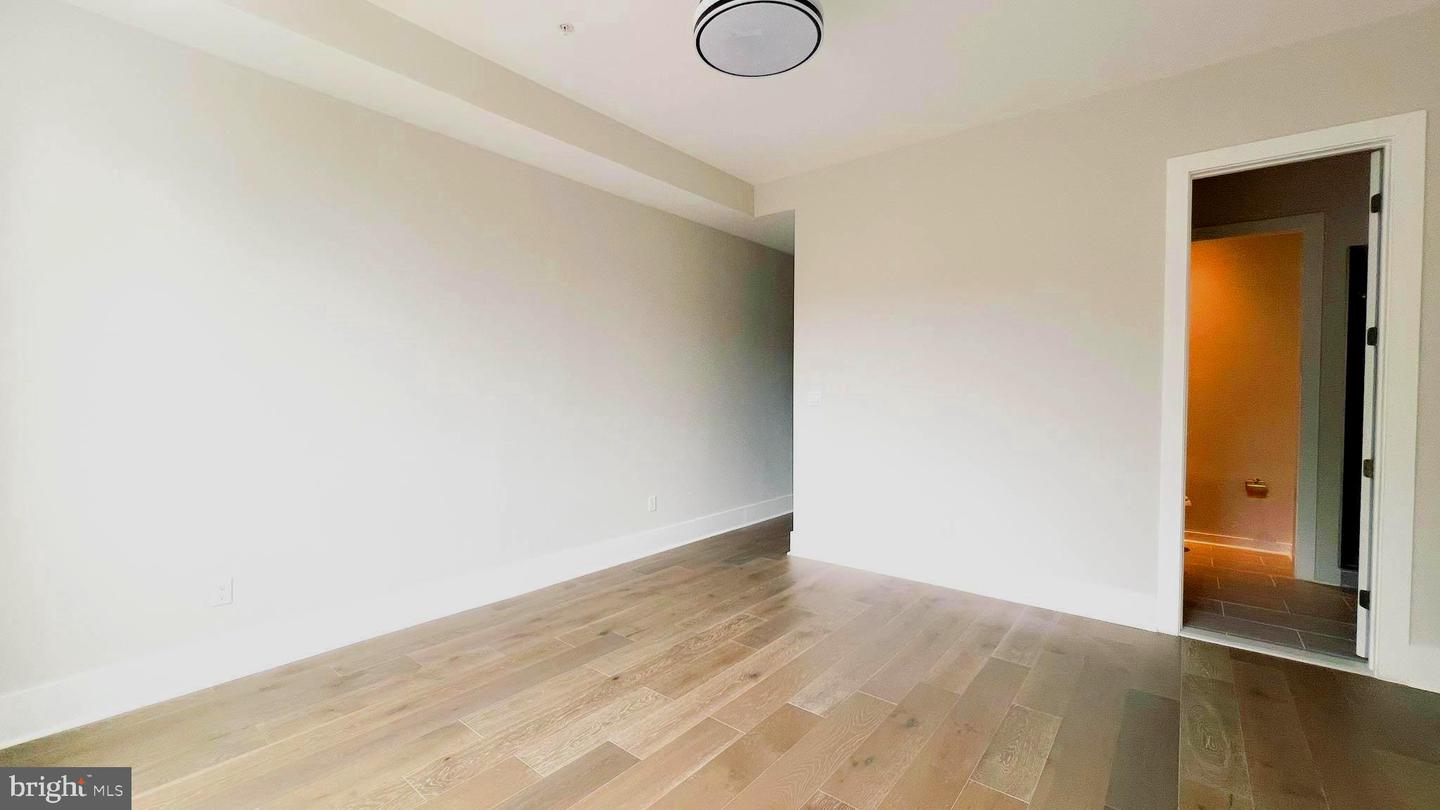 1143 16TH ST NE #1, WASHINGTON, District Of Columbia 20002, 2 Bedrooms Bedrooms, 2 Rooms Rooms,3 BathroomsBathrooms,Residential,For sale,1143 16TH ST NE #1,DCDC2197182 MLS # DCDC2197182