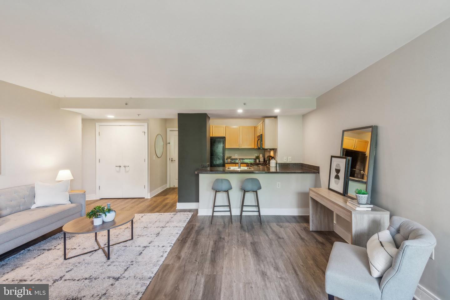 800 4TH ST SW #S525, WASHINGTON, District Of Columbia 20024, ,1 BathroomBathrooms,Residential,For sale,800 4TH ST SW #S525,DCDC2197228 MLS # DCDC2197228