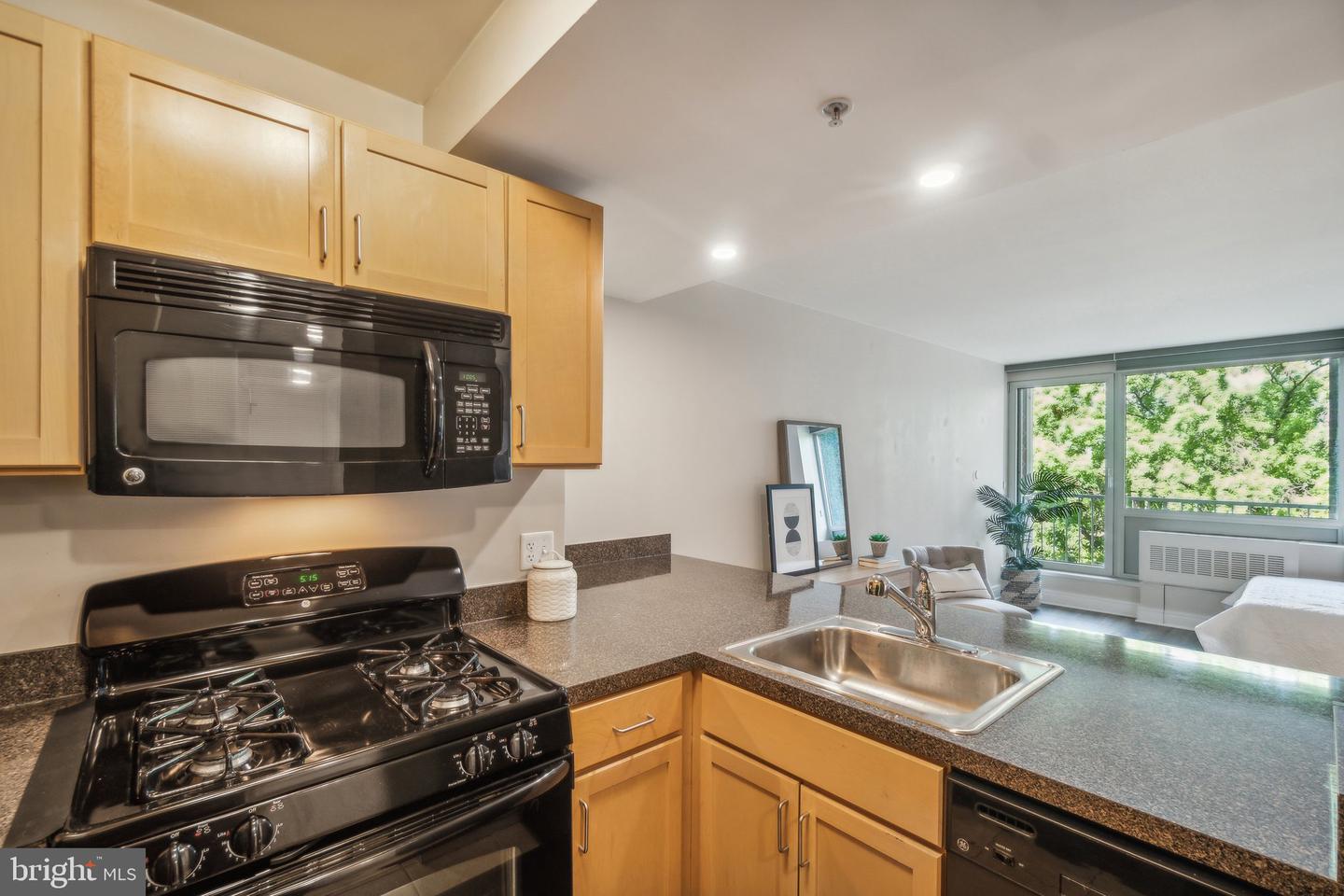 800 4TH ST SW #S525, WASHINGTON, District Of Columbia 20024, ,1 BathroomBathrooms,Residential,For sale,800 4TH ST SW #S525,DCDC2197228 MLS # DCDC2197228