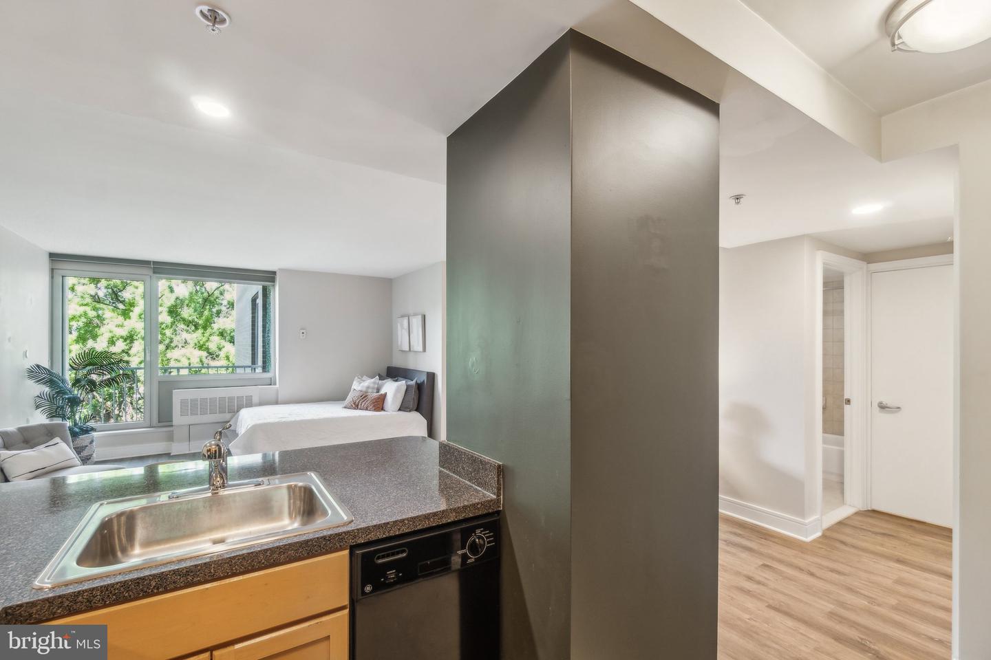 800 4TH ST SW #S525, WASHINGTON, District Of Columbia 20024, ,1 BathroomBathrooms,Residential,For sale,800 4TH ST SW #S525,DCDC2197228 MLS # DCDC2197228