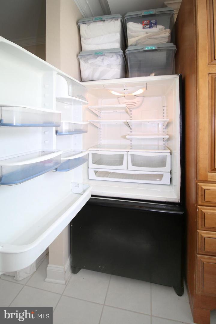 1021 ARLINGTON BLVD #222, ARLINGTON, Virginia 22209, 1 Bedroom Bedrooms, ,1 BathroomBathrooms,Residential,For sale,1021 ARLINGTON BLVD #222,VAAR2056548 MLS # VAAR2056548