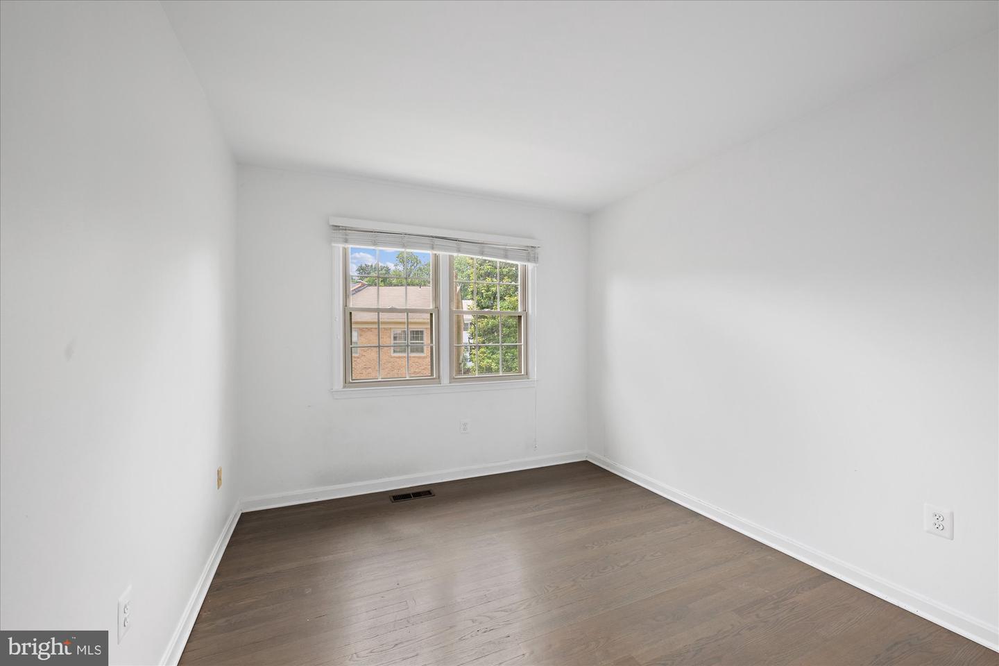 7349 ELDORADO CT, MCLEAN, Virginia 22102, 3 Bedrooms Bedrooms, ,3 BathroomsBathrooms,Residential,For sale,7349 ELDORADO CT,VAFX2223488 MLS # VAFX2223488