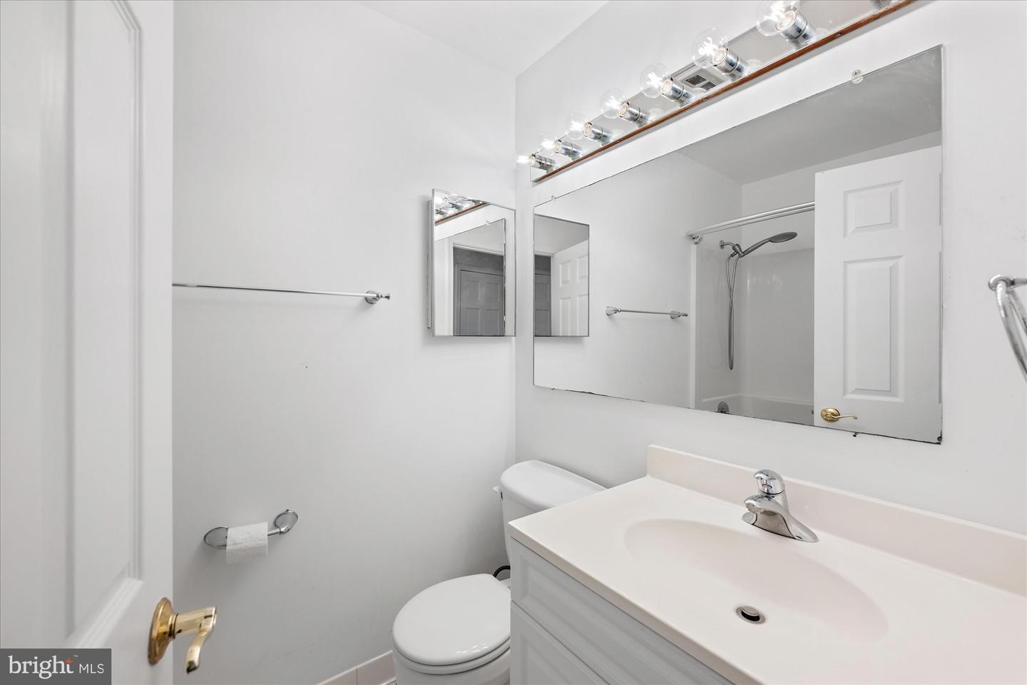 7349 ELDORADO CT, MCLEAN, Virginia 22102, 3 Bedrooms Bedrooms, ,3 BathroomsBathrooms,Residential,For sale,7349 ELDORADO CT,VAFX2223488 MLS # VAFX2223488