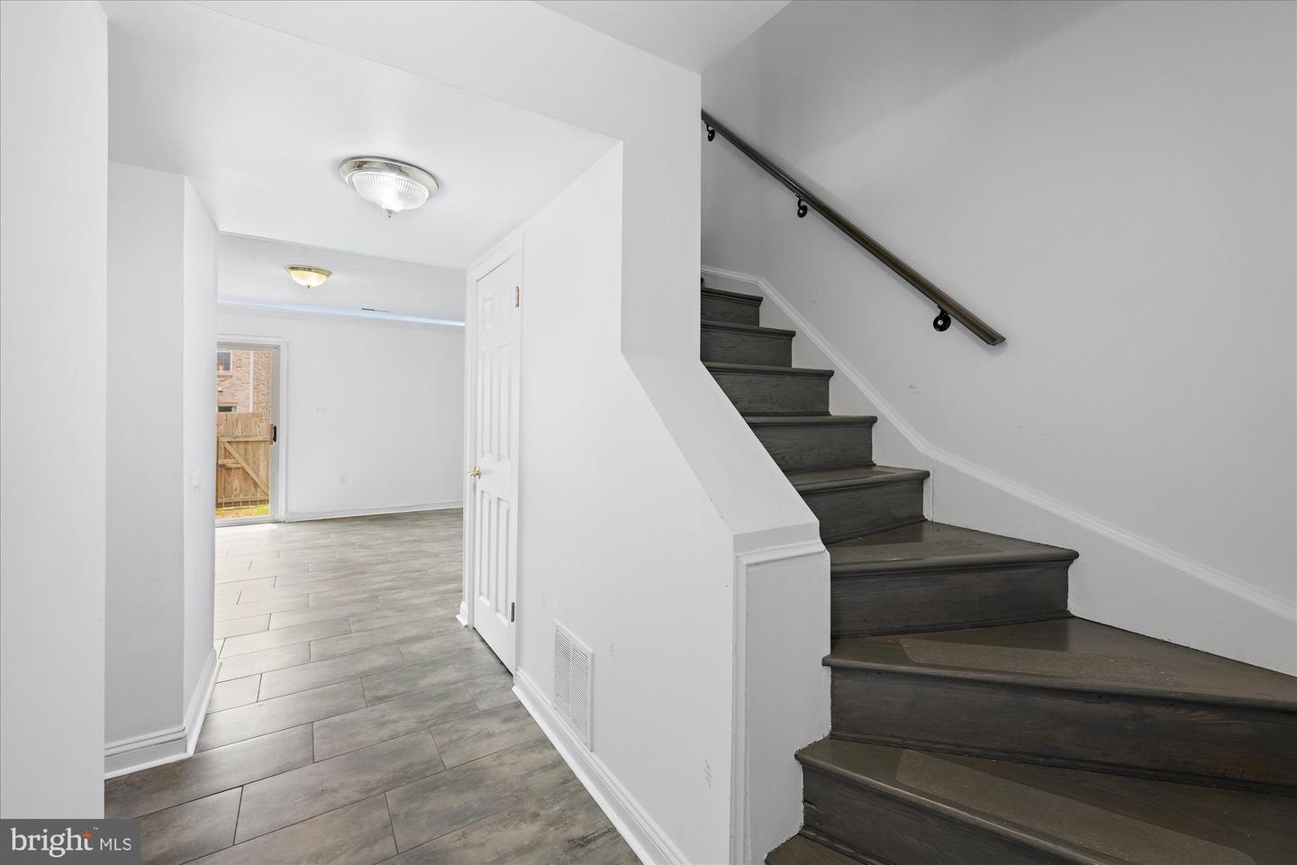 7349 ELDORADO CT, MCLEAN, Virginia 22102, 3 Bedrooms Bedrooms, ,3 BathroomsBathrooms,Residential,For sale,7349 ELDORADO CT,VAFX2223488 MLS # VAFX2223488