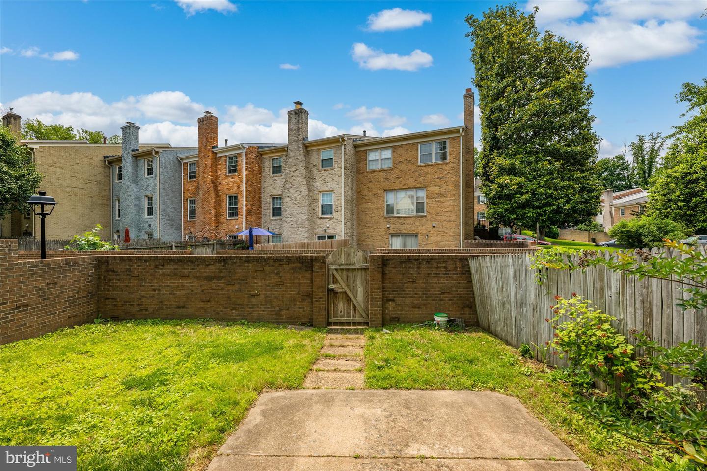 7349 ELDORADO CT, MCLEAN, Virginia 22102, 3 Bedrooms Bedrooms, ,3 BathroomsBathrooms,Residential,For sale,7349 ELDORADO CT,VAFX2223488 MLS # VAFX2223488