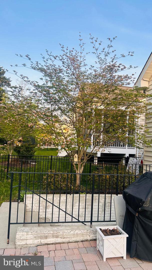 25685 ARBORSHADE PASS PL, ALDIE, Virginia 20105, 4 Bedrooms Bedrooms, ,3 BathroomsBathrooms,Residential,For sale,25685 ARBORSHADE PASS PL,VALO2091244 MLS # VALO2091244