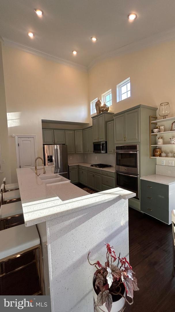 25685 ARBORSHADE PASS PL, ALDIE, Virginia 20105, 4 Bedrooms Bedrooms, ,3 BathroomsBathrooms,Residential,For sale,25685 ARBORSHADE PASS PL,VALO2091244 MLS # VALO2091244