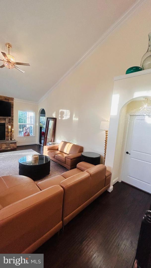 25685 ARBORSHADE PASS PL, ALDIE, Virginia 20105, 4 Bedrooms Bedrooms, ,3 BathroomsBathrooms,Residential,For sale,25685 ARBORSHADE PASS PL,VALO2091244 MLS # VALO2091244
