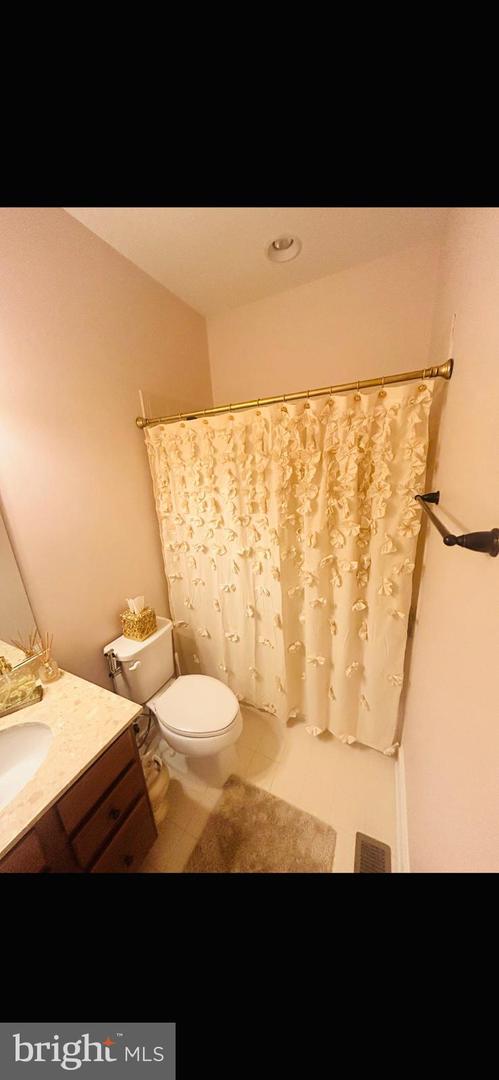 25685 ARBORSHADE PASS PL, ALDIE, Virginia 20105, 4 Bedrooms Bedrooms, ,3 BathroomsBathrooms,Residential,For sale,25685 ARBORSHADE PASS PL,VALO2091244 MLS # VALO2091244