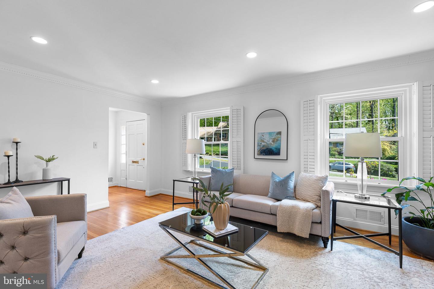 5100 KINGSTON DR, ANNANDALE, Virginia 22003, 4 Bedrooms Bedrooms, ,3 BathroomsBathrooms,Residential,For sale,5100 KINGSTON DR,VAFX2231700 MLS # VAFX2231700
