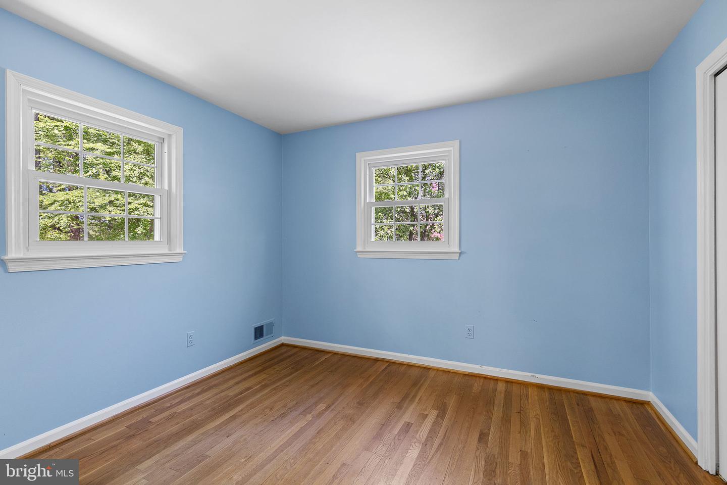 5100 KINGSTON DR, ANNANDALE, Virginia 22003, 4 Bedrooms Bedrooms, ,3 BathroomsBathrooms,Residential,For sale,5100 KINGSTON DR,VAFX2231700 MLS # VAFX2231700