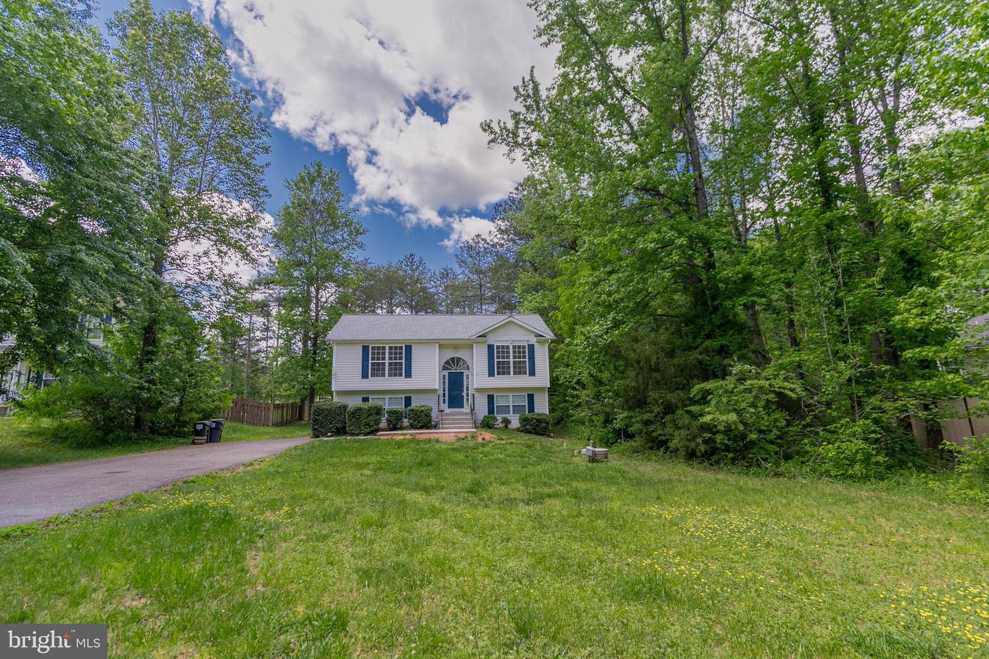747 GLEN COVE DR, RUTHER GLEN, Virginia 22546, 3 Bedrooms Bedrooms, ,2 BathroomsBathrooms,Residential,For sale,747 GLEN COVE DR,VACV2007922 MLS # VACV2007922