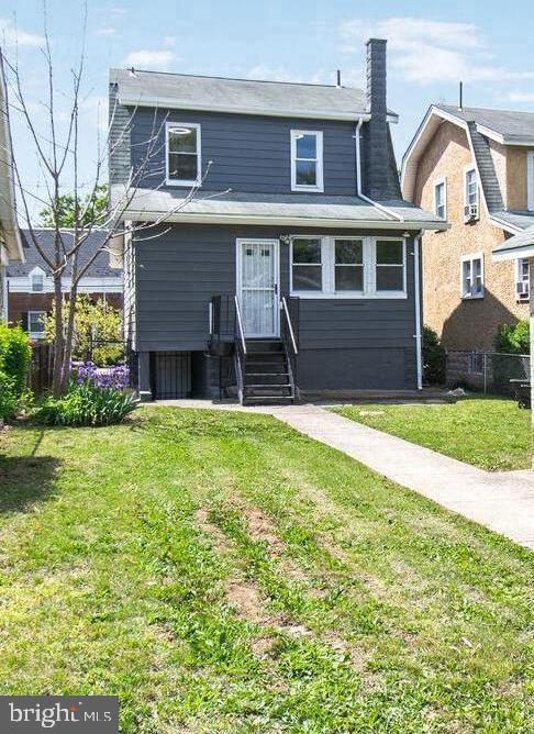3807 20TH ST NE, WASHINGTON, District Of Columbia 20018, 3 Bedrooms Bedrooms, 10 Rooms Rooms,2 BathroomsBathrooms,Residential,For sale,3807 20TH ST NE,DCDC2193940 MLS # DCDC2193940