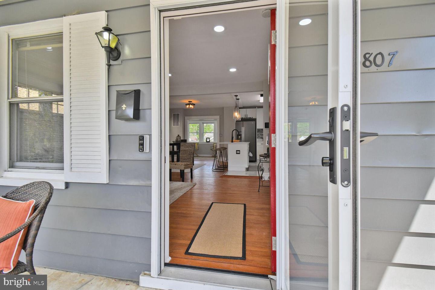 3807 20TH ST NE, WASHINGTON, District Of Columbia 20018, 3 Bedrooms Bedrooms, 10 Rooms Rooms,2 BathroomsBathrooms,Residential,For sale,3807 20TH ST NE,DCDC2193940 MLS # DCDC2193940