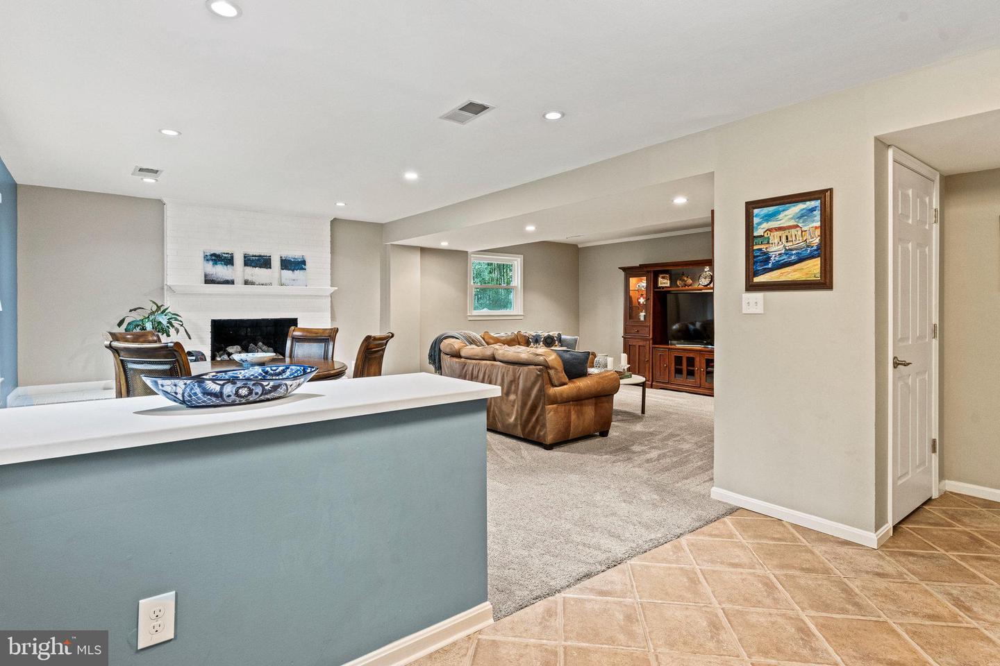 9132 SANTAYANA DR, FAIRFAX, Virginia 22031, 4 Bedrooms Bedrooms, ,3 BathroomsBathrooms,Residential,For sale,9132 SANTAYANA DR,VAFX2233488 MLS # VAFX2233488