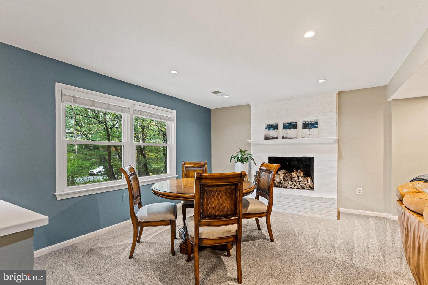 9132 SANTAYANA DR, FAIRFAX, Virginia 22031, 4 Bedrooms Bedrooms, ,3 BathroomsBathrooms,Residential,For sale,9132 SANTAYANA DR,VAFX2233488 MLS # VAFX2233488