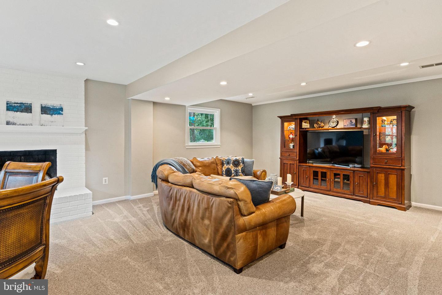 9132 SANTAYANA DR, FAIRFAX, Virginia 22031, 4 Bedrooms Bedrooms, ,3 BathroomsBathrooms,Residential,For sale,9132 SANTAYANA DR,VAFX2233488 MLS # VAFX2233488