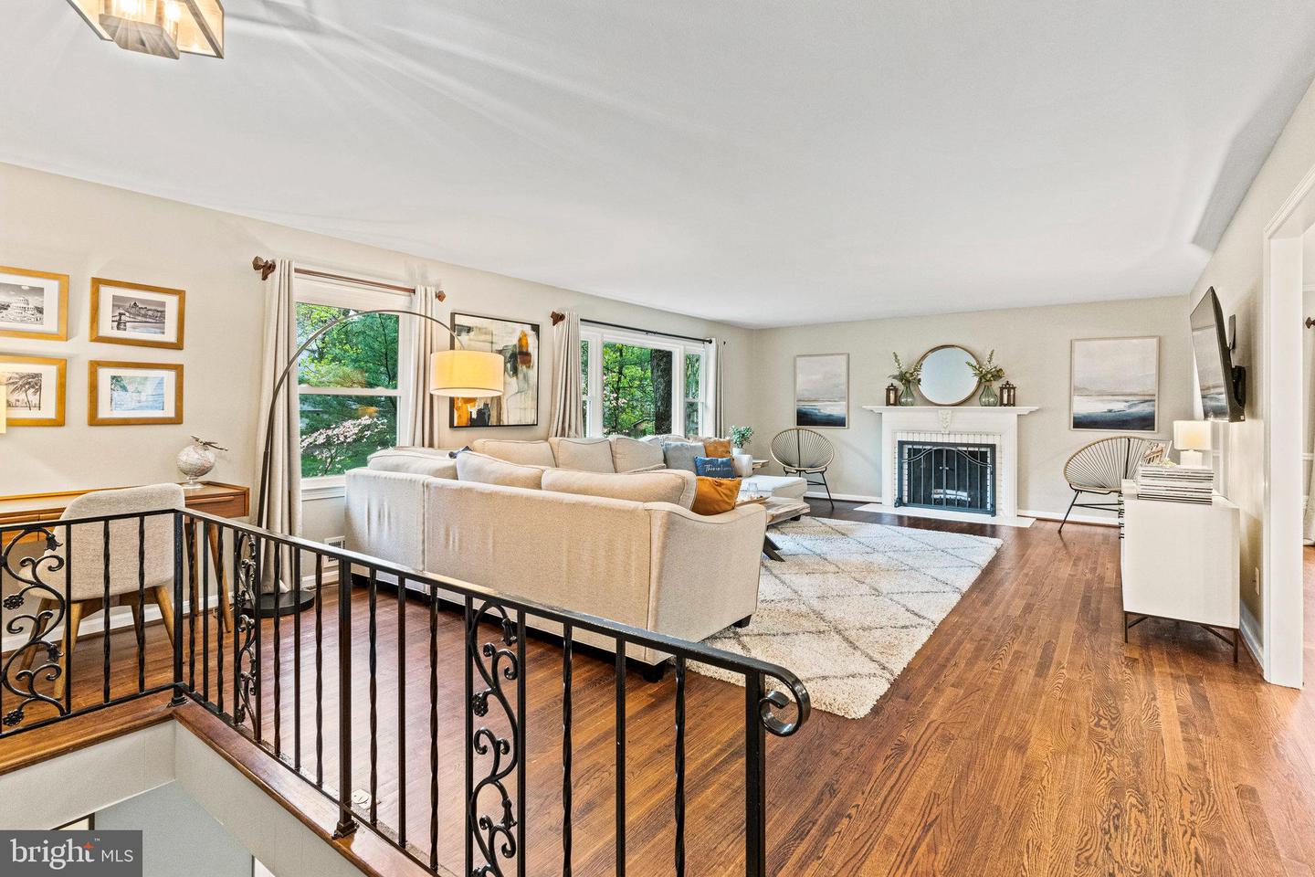 9132 SANTAYANA DR, FAIRFAX, Virginia 22031, 4 Bedrooms Bedrooms, ,3 BathroomsBathrooms,Residential,For sale,9132 SANTAYANA DR,VAFX2233488 MLS # VAFX2233488