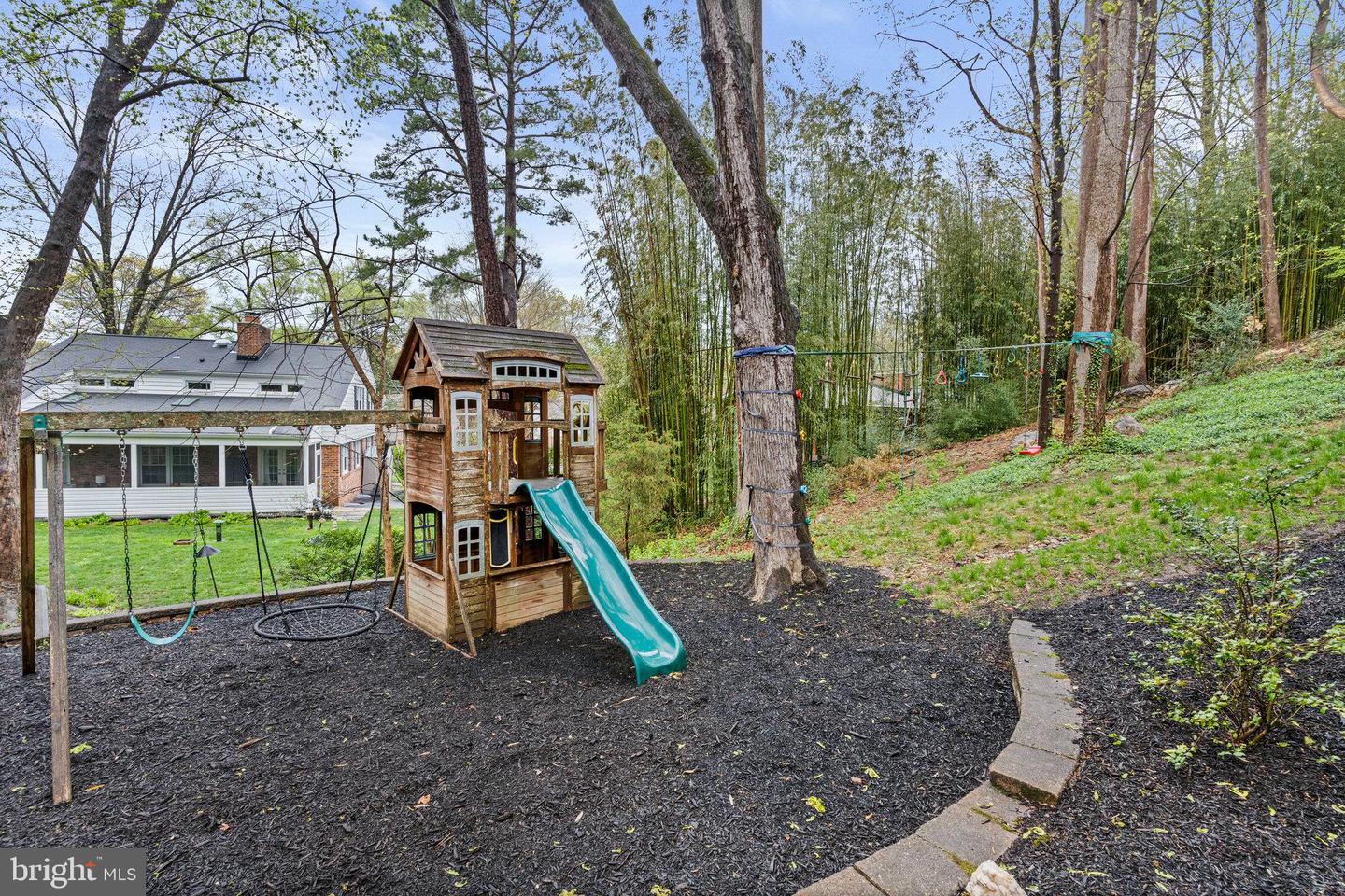 9132 SANTAYANA DR, FAIRFAX, Virginia 22031, 4 Bedrooms Bedrooms, ,3 BathroomsBathrooms,Residential,For sale,9132 SANTAYANA DR,VAFX2233488 MLS # VAFX2233488