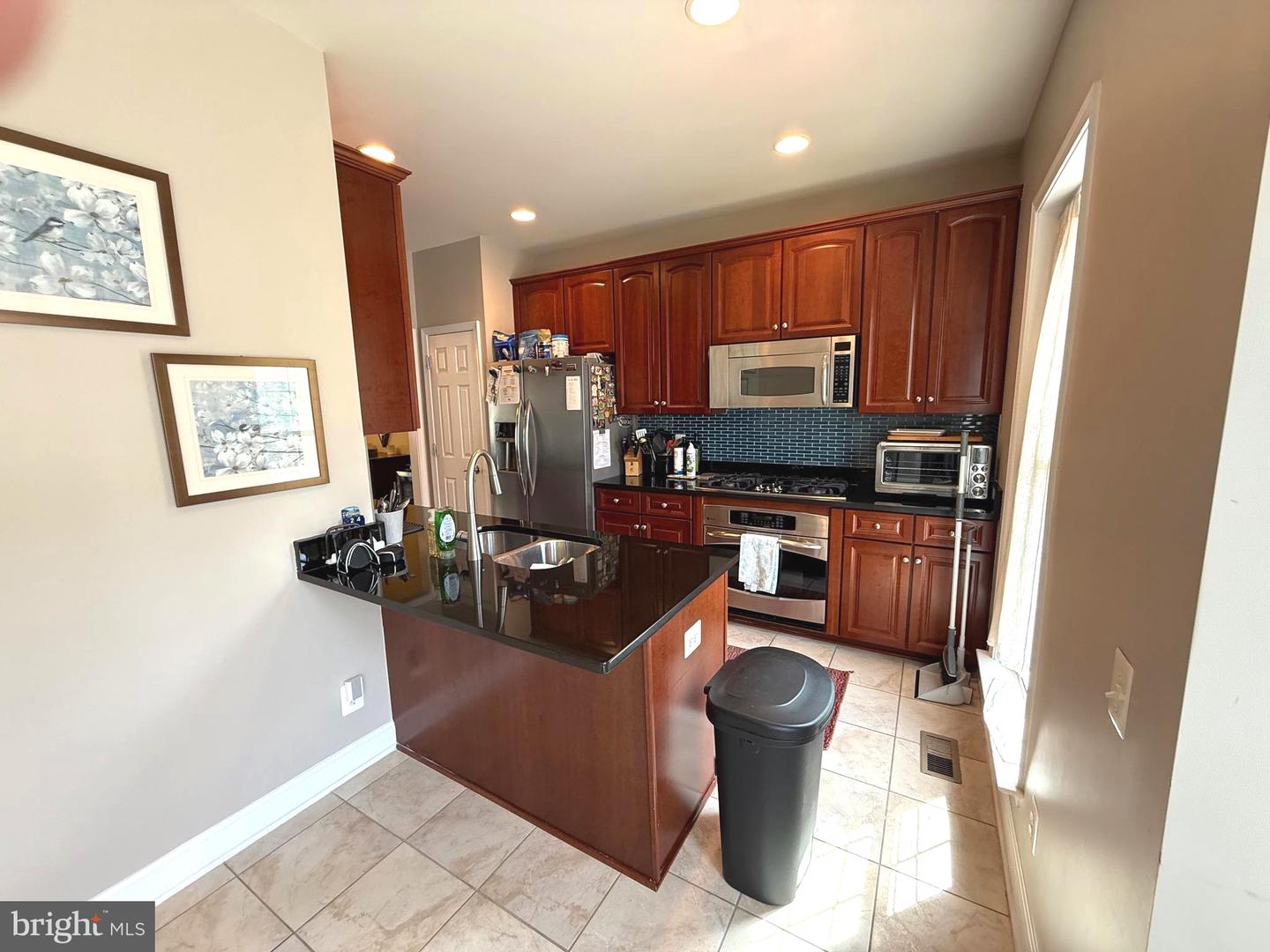 14669 CROSSFIELD WAY, WOODBRIDGE, Virginia 22191, 4 Bedrooms Bedrooms, ,3 BathroomsBathrooms,Residential,For sale,14669 CROSSFIELD WAY,VAPW2091958 MLS # VAPW2091958