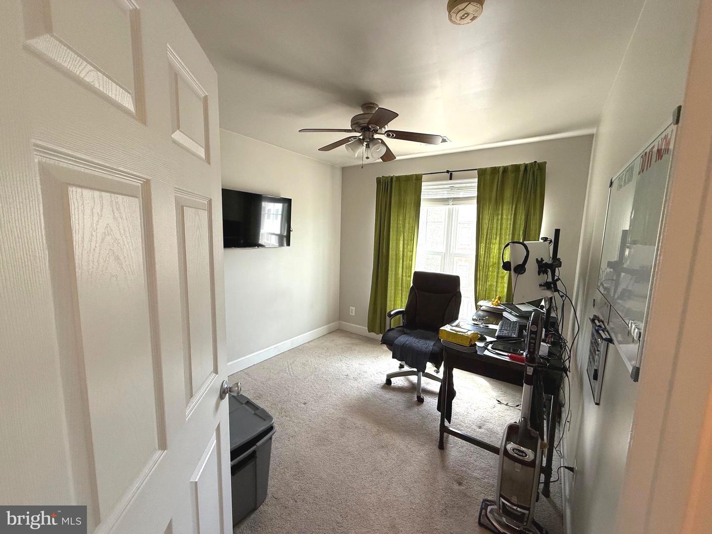 14669 CROSSFIELD WAY, WOODBRIDGE, Virginia 22191, 4 Bedrooms Bedrooms, ,3 BathroomsBathrooms,Residential,For sale,14669 CROSSFIELD WAY,VAPW2091958 MLS # VAPW2091958