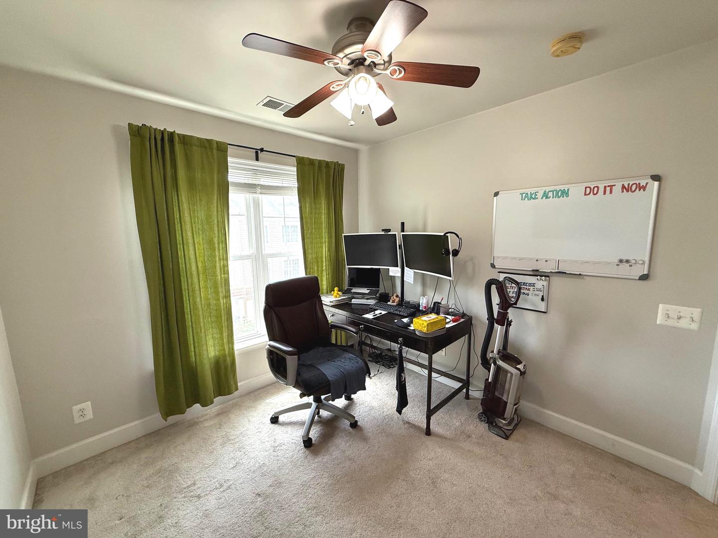 14669 CROSSFIELD WAY, WOODBRIDGE, Virginia 22191, 4 Bedrooms Bedrooms, ,3 BathroomsBathrooms,Residential,For sale,14669 CROSSFIELD WAY,VAPW2091958 MLS # VAPW2091958