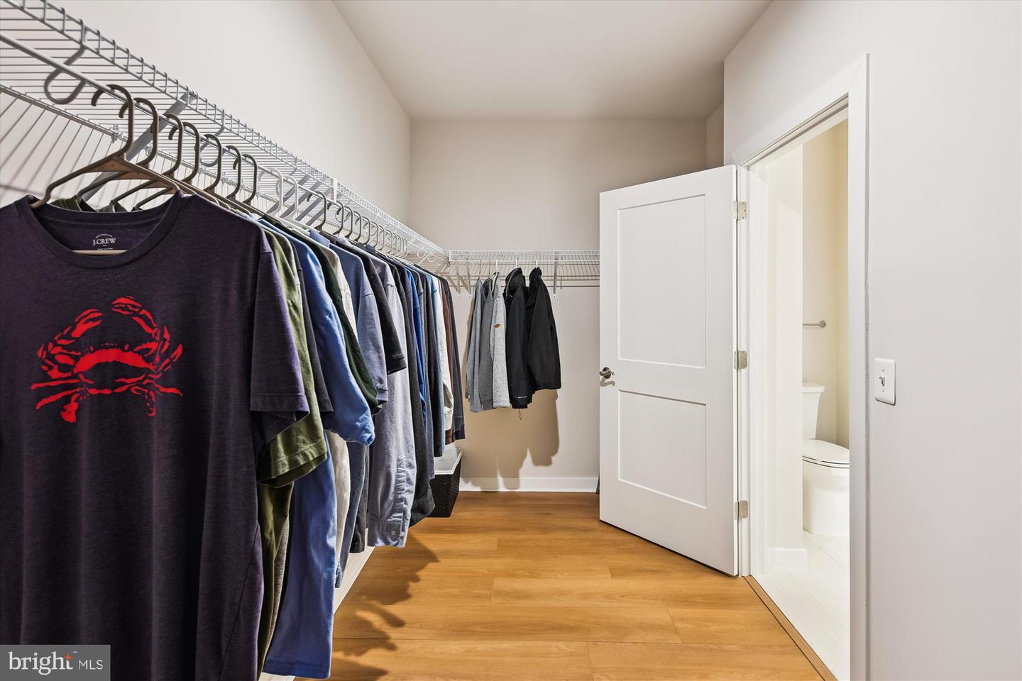 1675 BANDIT LOOP #202B, RESTON, Virginia 20190, 2 Bedrooms Bedrooms, ,2 BathroomsBathrooms,Residential,For sale,1675 BANDIT LOOP #202B,VAFX2234656 MLS # VAFX2234656