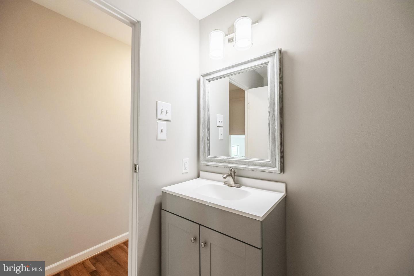 724 N ARGONNE AVE, STERLING, Virginia 20164, 4 Bedrooms Bedrooms, ,3 BathroomsBathrooms,Residential,For sale,724 N ARGONNE AVE,VALO2094094 MLS # VALO2094094