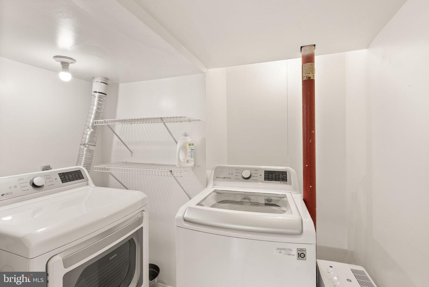 5800 3RD ST S, ARLINGTON, Virginia 22204, 3 Bedrooms Bedrooms, ,2 BathroomsBathrooms,Residential,For sale,5800 3RD ST S,VAAR2056140 MLS # VAAR2056140