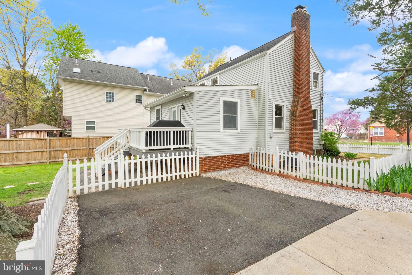 5800 3RD ST S, ARLINGTON, Virginia 22204, 3 Bedrooms Bedrooms, ,2 BathroomsBathrooms,Residential,For sale,5800 3RD ST S,VAAR2056140 MLS # VAAR2056140