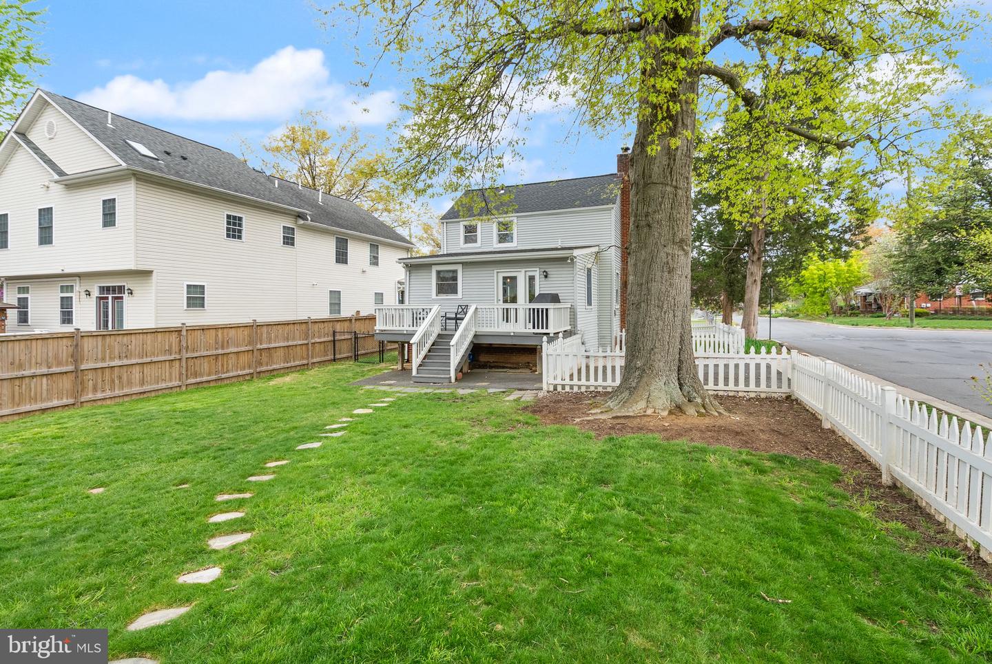 5800 3RD ST S, ARLINGTON, Virginia 22204, 3 Bedrooms Bedrooms, ,2 BathroomsBathrooms,Residential,For sale,5800 3RD ST S,VAAR2056140 MLS # VAAR2056140