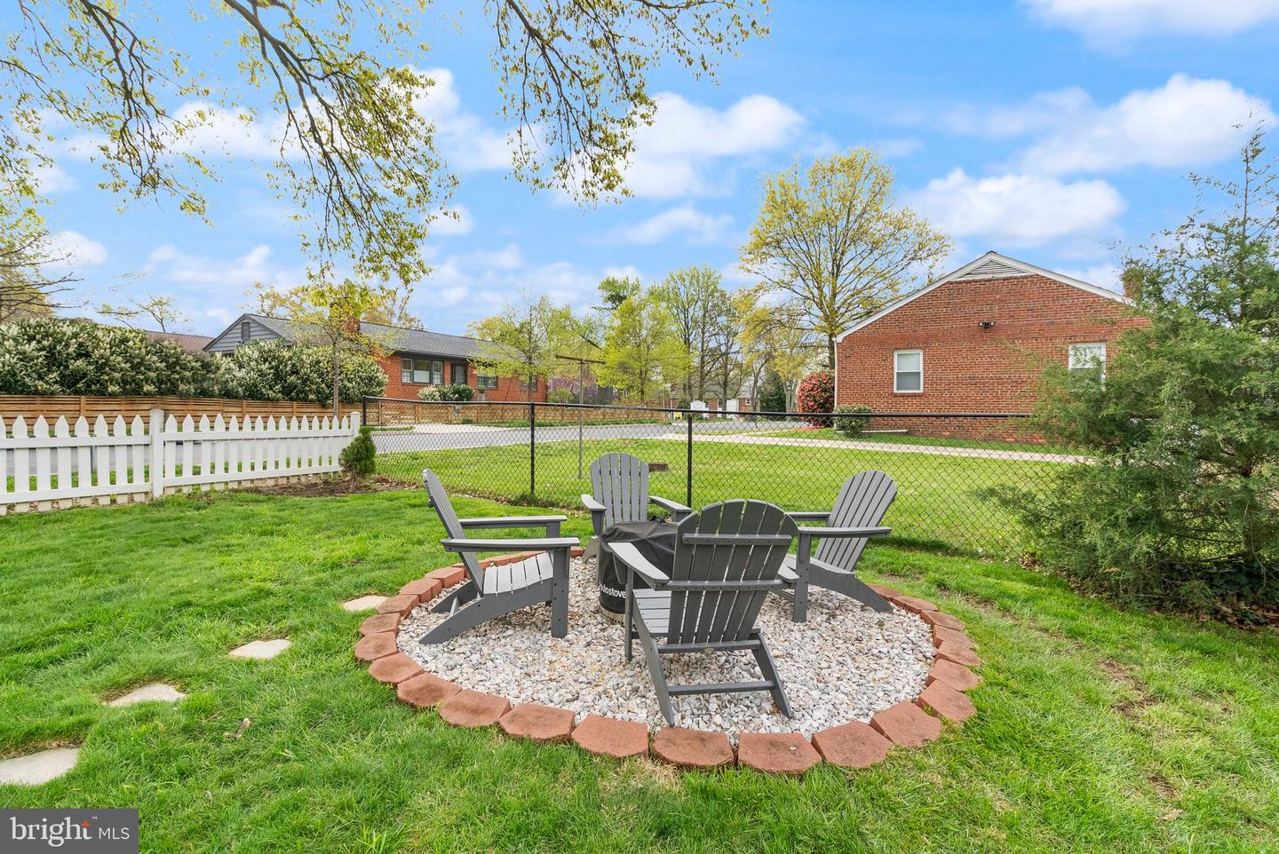 5800 3RD ST S, ARLINGTON, Virginia 22204, 3 Bedrooms Bedrooms, ,2 BathroomsBathrooms,Residential,For sale,5800 3RD ST S,VAAR2056140 MLS # VAAR2056140