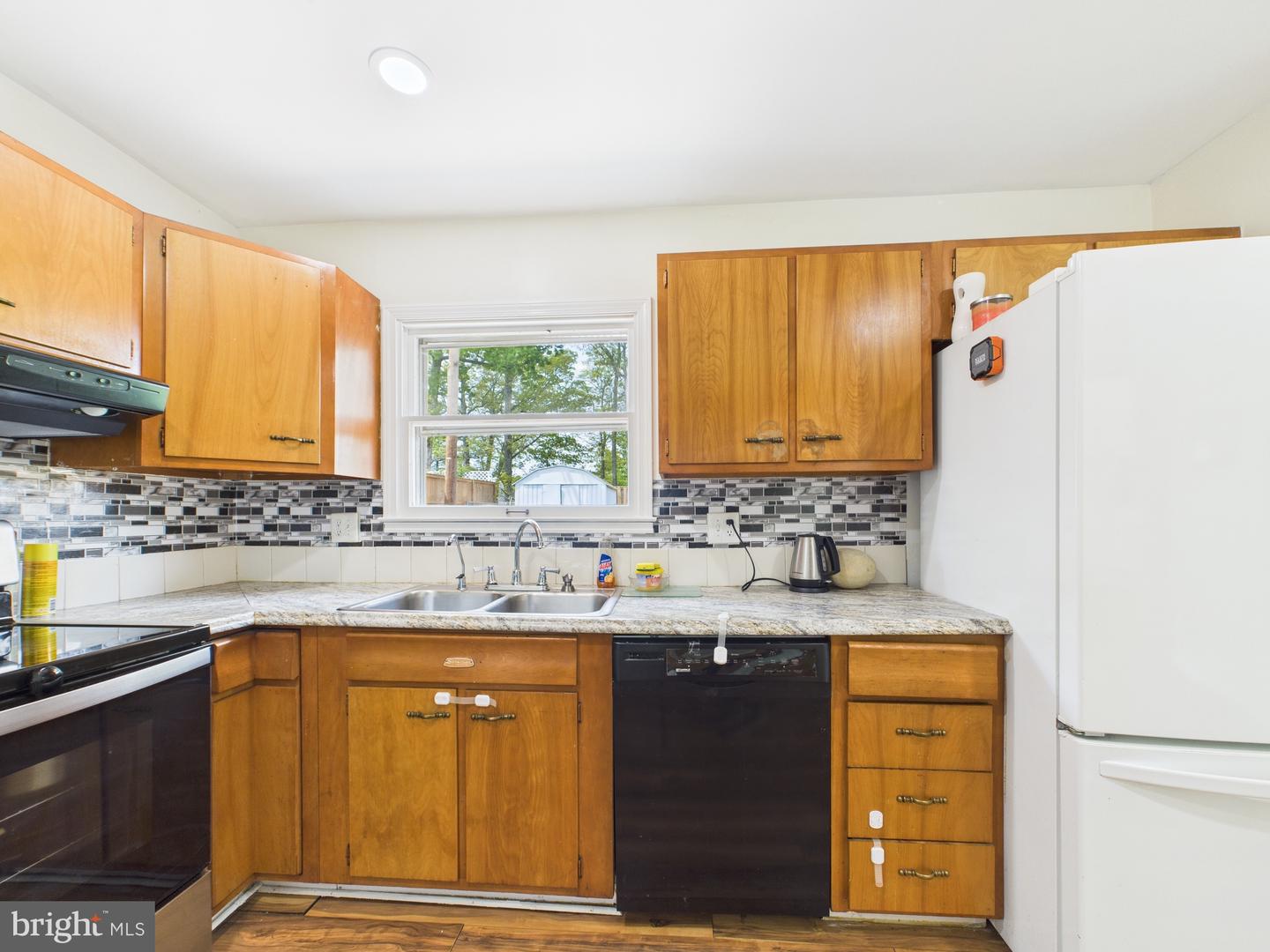 1017 S IRONWOOD RD, STERLING, Virginia 20164, 4 Bedrooms Bedrooms, ,3 BathroomsBathrooms,Residential,For sale,1017 S IRONWOOD RD,VALO2094092 MLS # VALO2094092