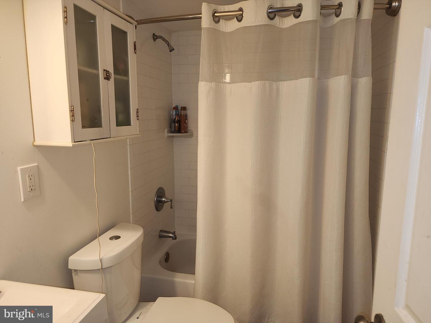 800 XENIA ST SE, WASHINGTON, District Of Columbia 20032, 3 Bedrooms Bedrooms, ,2 BathroomsBathrooms,Residential,For sale,800 XENIA ST SE,DCDC2196192 MLS # DCDC2196192