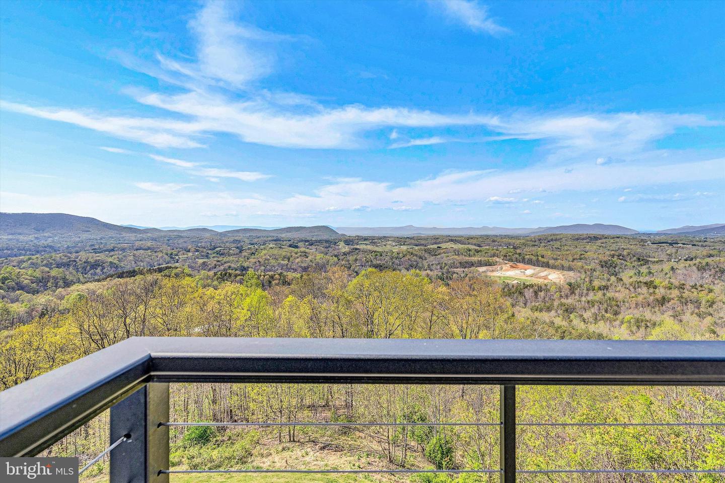 4510 WINDY GAP, ROANOKE, Virginia 24018, 4 Bedrooms Bedrooms, ,3 BathroomsBathrooms,Residential,For sale,4510 WINDY GAP,VARK2000040 MLS # VARK2000040