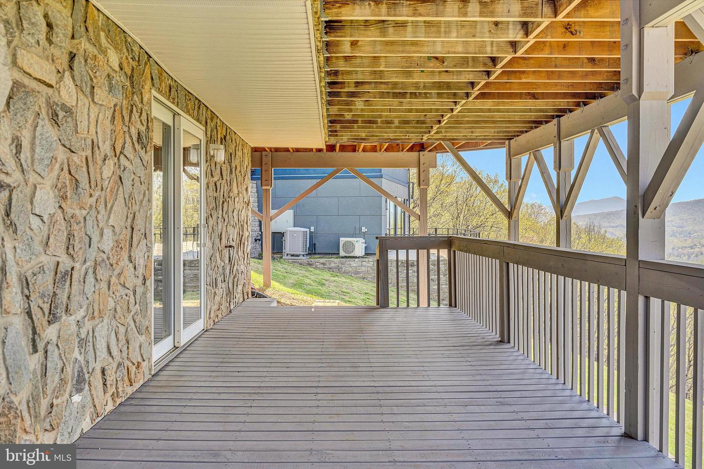 4510 WINDY GAP, ROANOKE, Virginia 24018, 4 Bedrooms Bedrooms, ,3 BathroomsBathrooms,Residential,For sale,4510 WINDY GAP,VARK2000040 MLS # VARK2000040
