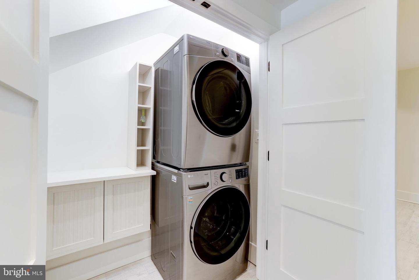 3550 WHITEHAVEN PKWY NW, WASHINGTON, District Of Columbia 20007, 5 Bedrooms Bedrooms, ,5 BathroomsBathrooms,Residential,For sale,3550 WHITEHAVEN PKWY NW,DCDC2196510 MLS # DCDC2196510