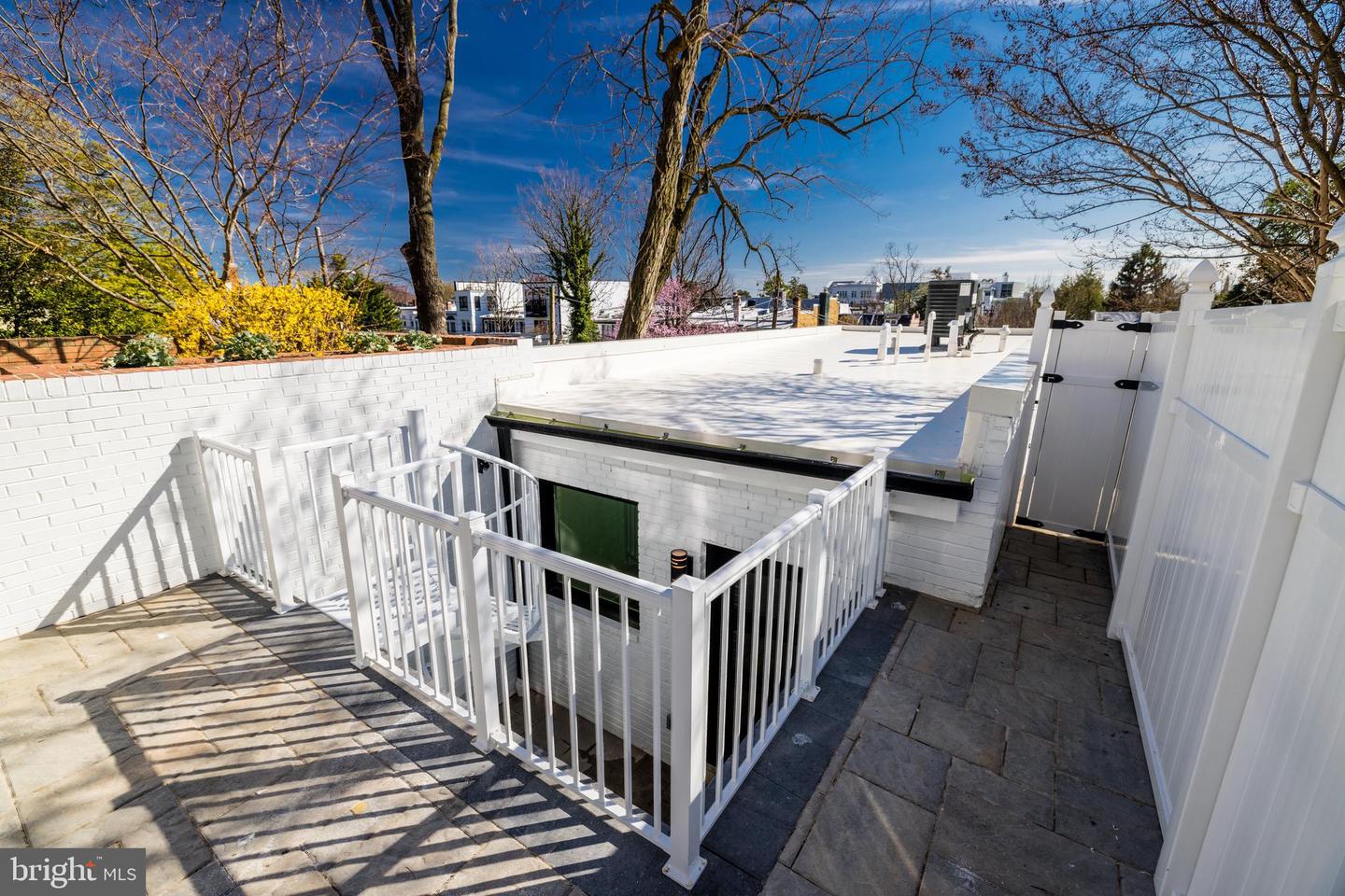 3550 WHITEHAVEN PKWY NW, WASHINGTON, District Of Columbia 20007, 5 Bedrooms Bedrooms, ,5 BathroomsBathrooms,Residential,For sale,3550 WHITEHAVEN PKWY NW,DCDC2196510 MLS # DCDC2196510