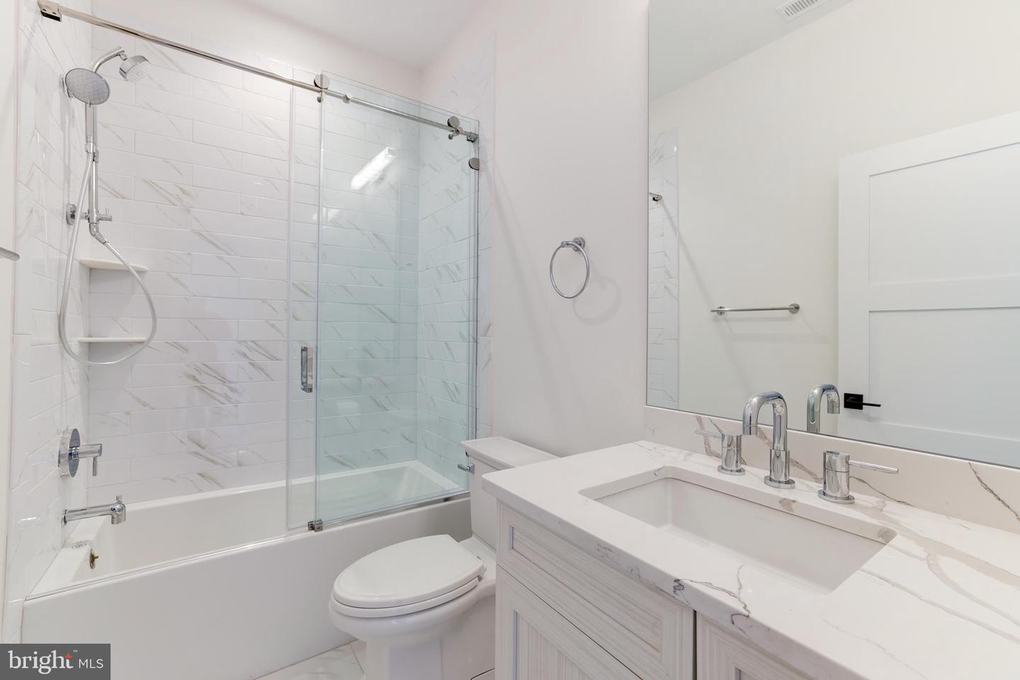 3550 WHITEHAVEN PKWY NW, WASHINGTON, District Of Columbia 20007, 5 Bedrooms Bedrooms, ,5 BathroomsBathrooms,Residential,For sale,3550 WHITEHAVEN PKWY NW,DCDC2196510 MLS # DCDC2196510