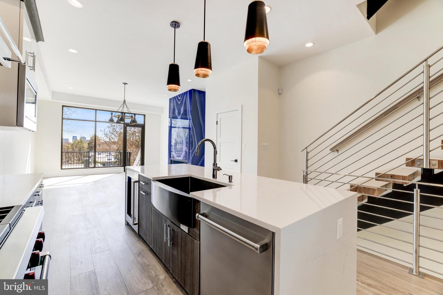 3550 WHITEHAVEN PKWY NW, WASHINGTON, District Of Columbia 20007, 5 Bedrooms Bedrooms, ,5 BathroomsBathrooms,Residential,For sale,3550 WHITEHAVEN PKWY NW,DCDC2196510 MLS # DCDC2196510