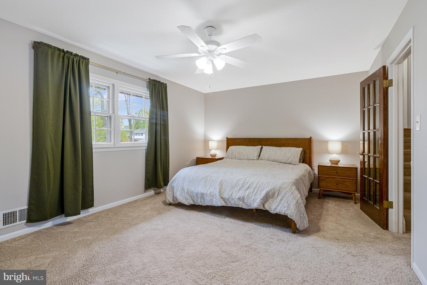 4200 SANDHURST CT, ANNANDALE, Virginia 22003, 4 Bedrooms Bedrooms, ,2 BathroomsBathrooms,Residential,For sale,4200 SANDHURST CT,VAFX2235660 MLS # VAFX2235660