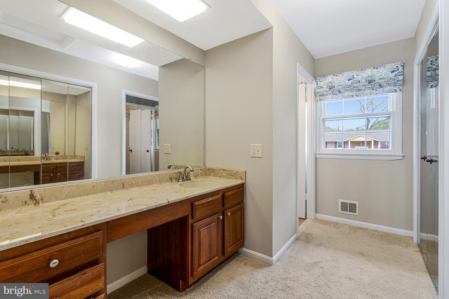 4200 SANDHURST CT, ANNANDALE, Virginia 22003, 4 Bedrooms Bedrooms, ,2 BathroomsBathrooms,Residential,For sale,4200 SANDHURST CT,VAFX2235660 MLS # VAFX2235660