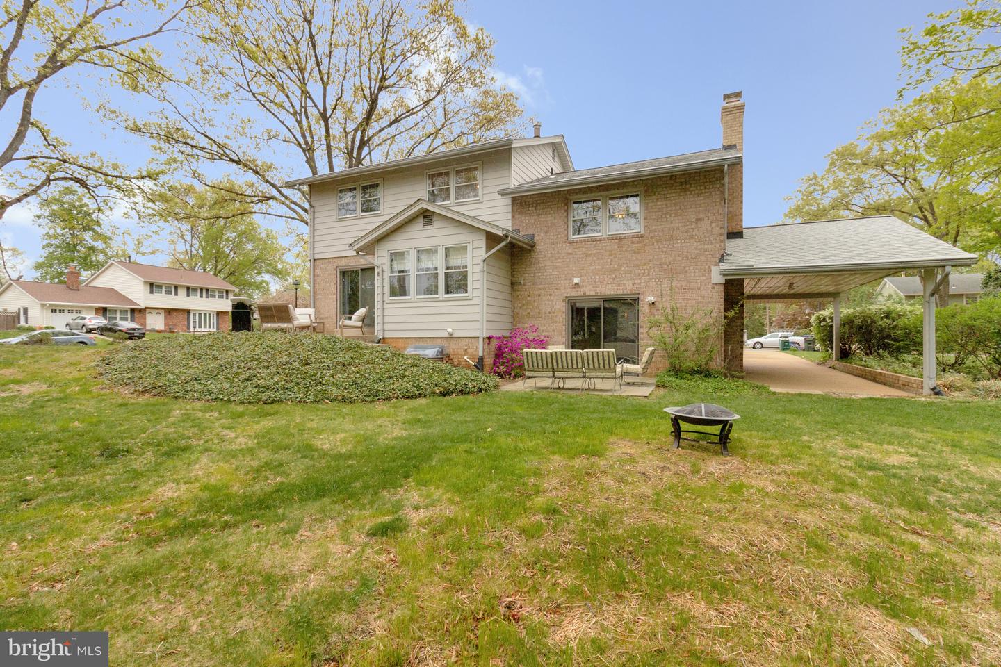 4200 SANDHURST CT, ANNANDALE, Virginia 22003, 4 Bedrooms Bedrooms, ,2 BathroomsBathrooms,Residential,For sale,4200 SANDHURST CT,VAFX2235660 MLS # VAFX2235660