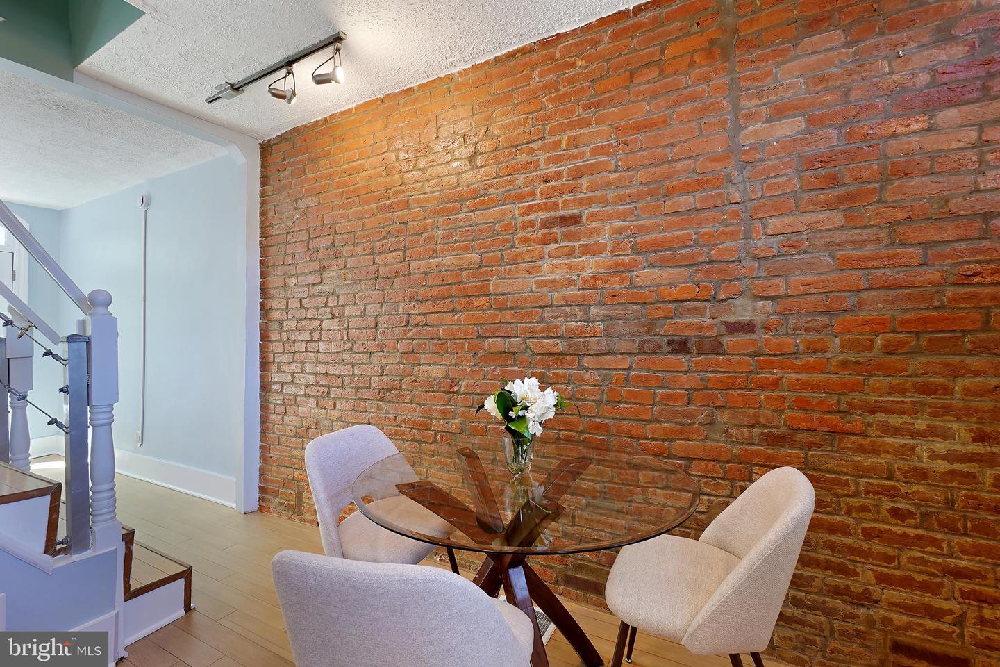 1811 6TH ST NW, WASHINGTON, District Of Columbia 20001, 2 Bedrooms Bedrooms, ,1 BathroomBathrooms,Residential,For sale,1811 6TH ST NW,DCDC2196702 MLS # DCDC2196702