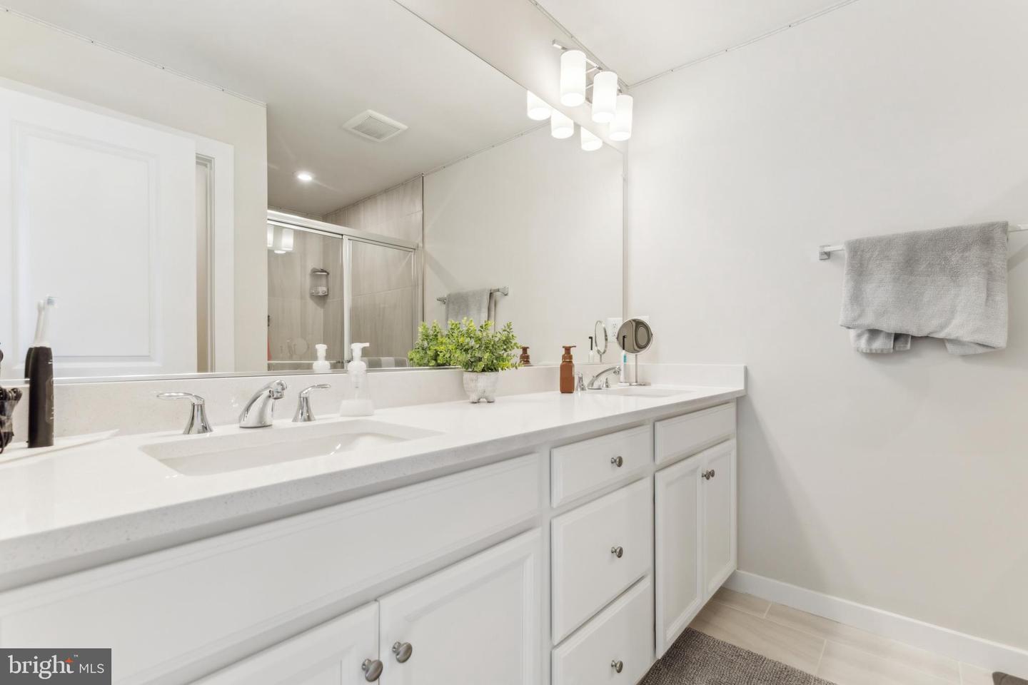1729 BEECH LEAF ST, DUMFRIES, Virginia 22026, 5 Bedrooms Bedrooms, ,4 BathroomsBathrooms,Residential,For sale,1729 BEECH LEAF ST,VAPW2092516 MLS # VAPW2092516