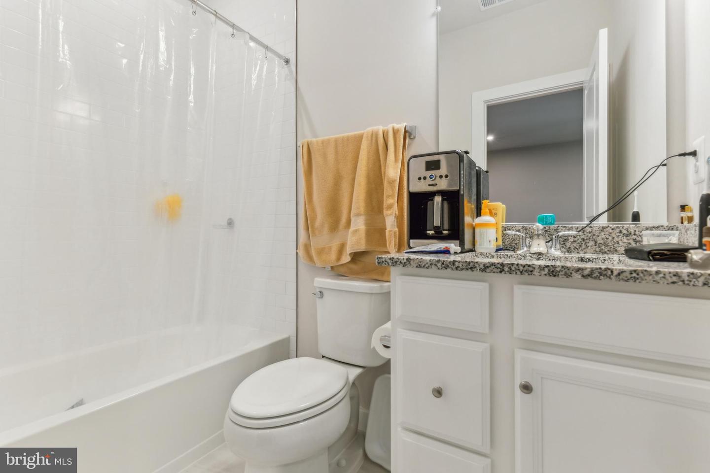 1729 BEECH LEAF ST, DUMFRIES, Virginia 22026, 5 Bedrooms Bedrooms, ,4 BathroomsBathrooms,Residential,For sale,1729 BEECH LEAF ST,VAPW2092516 MLS # VAPW2092516