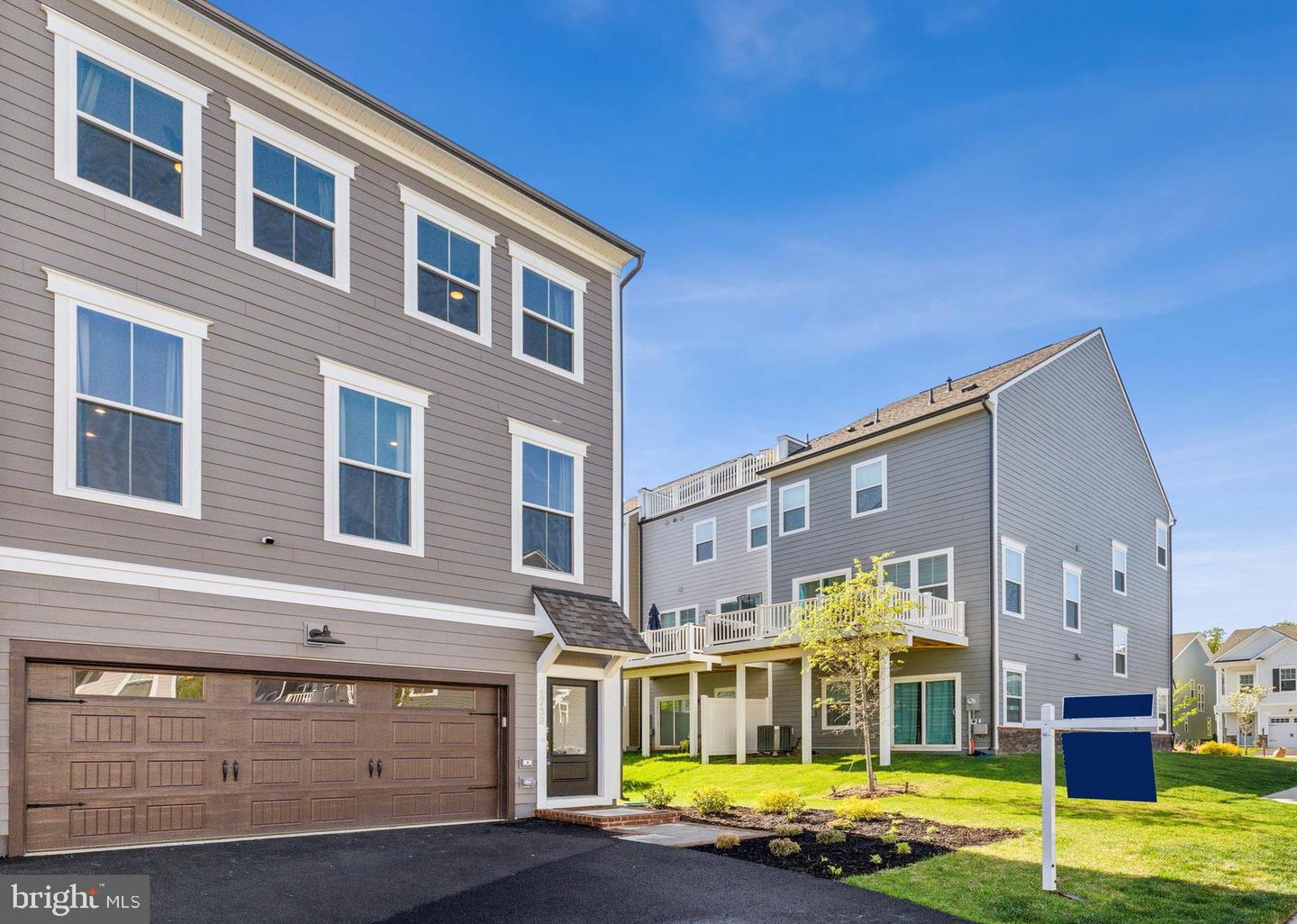1729 BEECH LEAF ST, DUMFRIES, Virginia 22026, 5 Bedrooms Bedrooms, ,4 BathroomsBathrooms,Residential,For sale,1729 BEECH LEAF ST,VAPW2092516 MLS # VAPW2092516