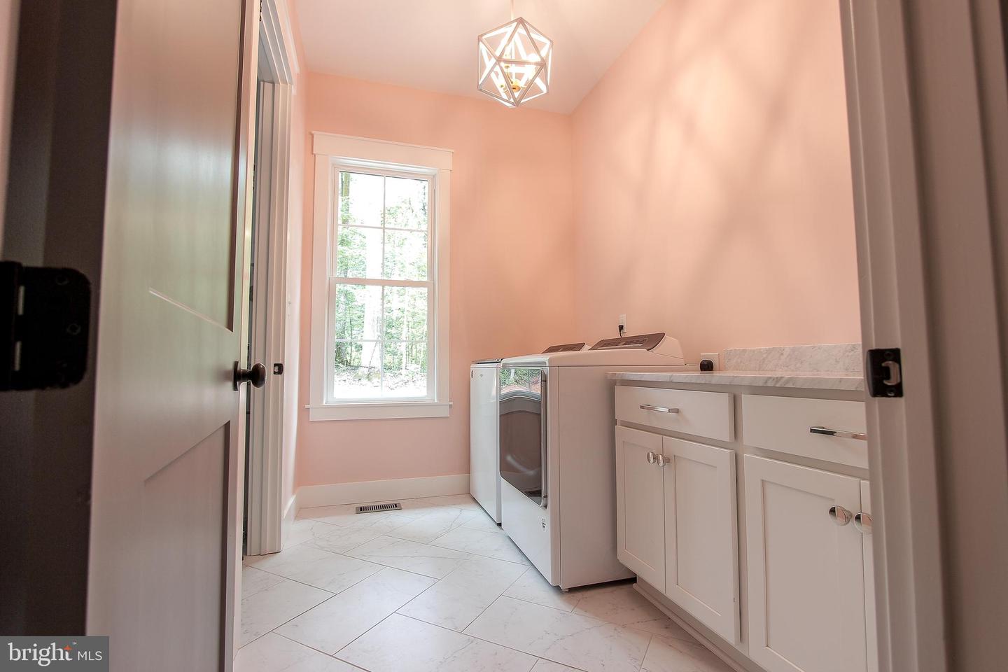 1585 LOGGING TRL, POWHATAN, Virginia 23139, 5 Bedrooms Bedrooms, 10 Rooms Rooms,4 BathroomsBathrooms,Residential,For sale,1585 LOGGING TRL,VAPN2000088 MLS # VAPN2000088